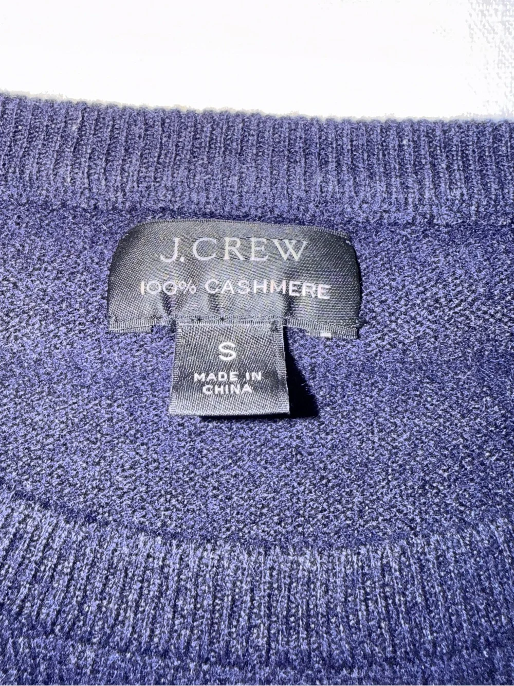 J.Crew Navy Blue Men's Cashmere Sweater - Small